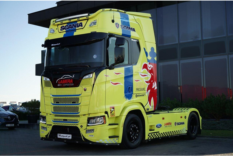 Scania S 520 / V8 / RETARDER / I-PARK COOL / FULL AIRMATIC / SKÓRY / - Влекач: снимка 1 Scania S 520 / V8 / RETARDER / I-PARK COOL / FULL AIRMATIC / SKÓRY / - Влекач: снимка 1