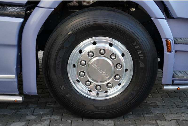 Влекач Scania S 580 / V8 / ORGINALNA EDYCJA LIMITED / NR 010 / RETARDER / I-PA: снимка 19 Влекач Scania S 580 / V8 / ORGINALNA EDYCJA LIMITED / NR 010 / RETARDER / I-PA: снимка 19