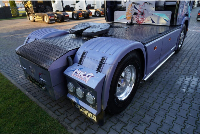 Влекач Scania S 580 / V8 / ORGINALNA EDYCJA LIMITED / NR 010 / RETARDER / I-PA: снимка 15 Влекач Scania S 580 / V8 / ORGINALNA EDYCJA LIMITED / NR 010 / RETARDER / I-PA: снимка 15