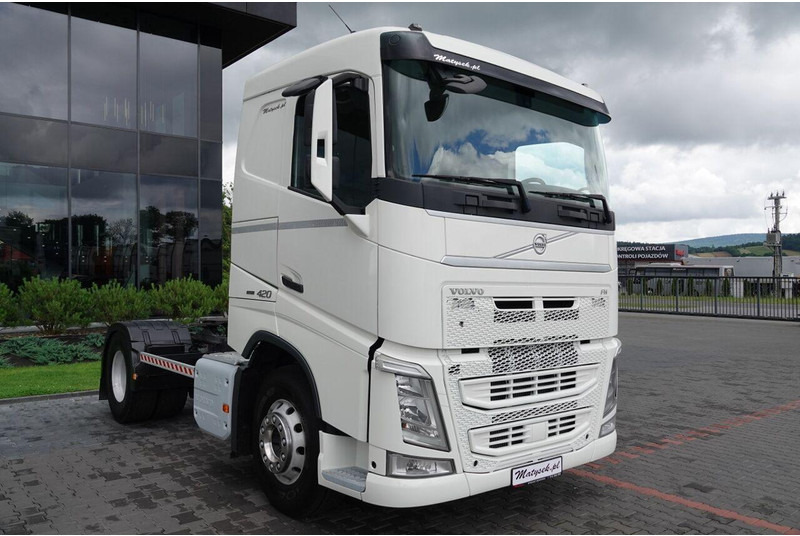 Volvo FH 420 / 13 L / PEŁNY ADR / 2017 ROK / NISKA KABINA / SPROWADZON - Влекач: снимка 3 Volvo FH 420 / 13 L / PEŁNY ADR / 2017 ROK / NISKA KABINA / SPROWADZON - Влекач: снимка 3