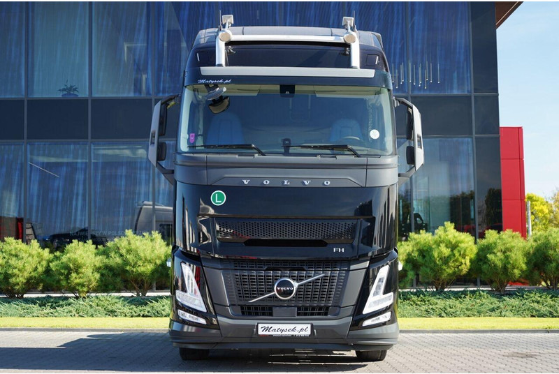Volvo FH 500 / 2025 ROK / 97 TYS KM / XXL / I-SHIFT - Влекач: снимка 4 Volvo FH 500 / 2025 ROK / 97 TYS KM / XXL / I-SHIFT - Влекач: снимка 4