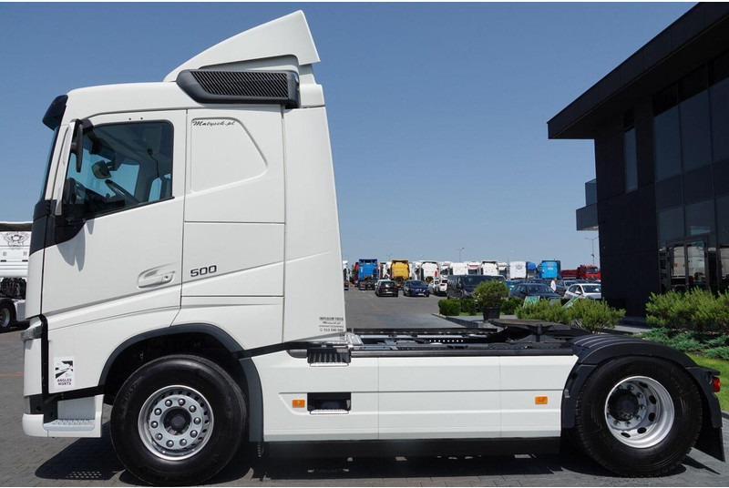 Volvo FH 500 / NISKA KABINA / PO ZŁOTYM KONTRAKCIE SERWISOWYM / OPONY - Влекач: снимка 5 Volvo FH 500 / NISKA KABINA / PO ZŁOTYM KONTRAKCIE SERWISOWYM / OPONY - Влекач: снимка 5