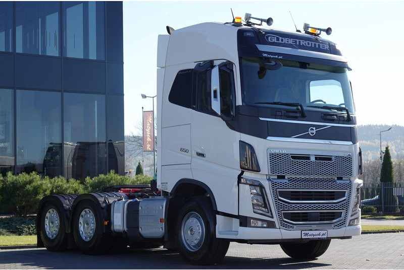 Volvo FH16 / 650 / 6x4 / HYDRAULIKA / I -PARK COOL / 3 OSIOWY CIĄGNIK - Влекач: снимка 1 Volvo FH16 / 650 / 6x4 / HYDRAULIKA / I -PARK COOL / 3 OSIOWY CIĄGNIK - Влекач: снимка 1