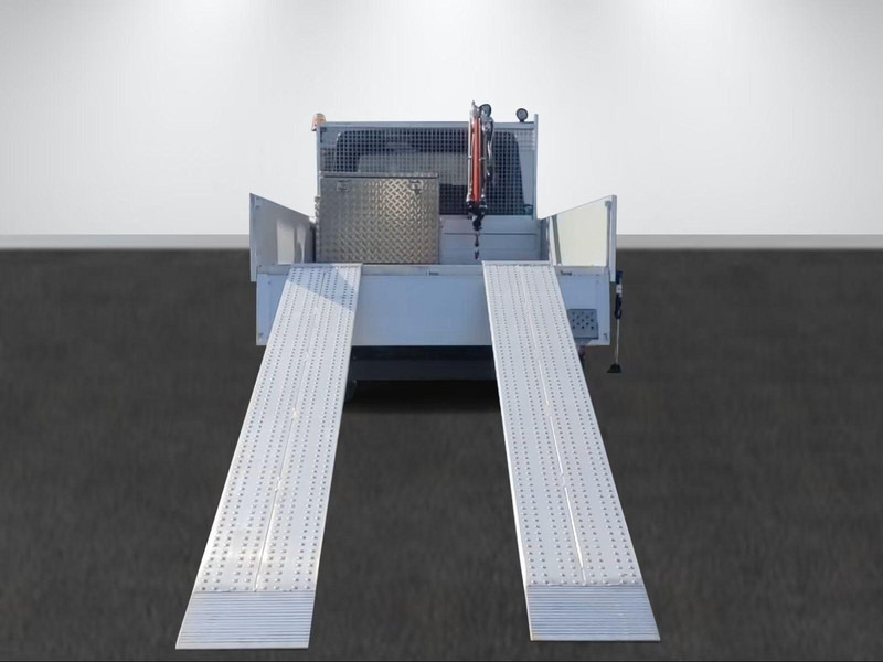 Volkswagen Crafter 50 - Flatbed truck + crane - Бордови камион, Камион с кран: снимка 4 Volkswagen Crafter 50 - Flatbed truck + crane - Бордови камион, Камион с кран: снимка 4