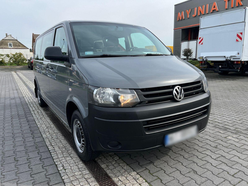Volkswagen Transporter T5 9-sits 9 Person  TOP - Микробус, Пътнически бус: снимка 5 Volkswagen Transporter T5 9-sits 9 Person  TOP - Микробус, Пътнически бус: снимка 5