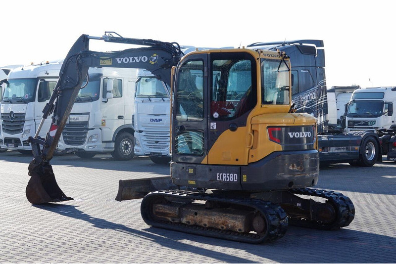 Volvo ECR58D - Мини багер: снимка 3 Volvo ECR58D - Мини багер: снимка 3