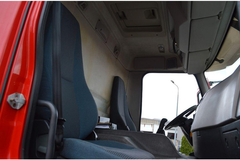 Volvo FE 18.280 - Бордови камион, Камион с кран: снимка 5 Volvo FE 18.280 - Бордови камион, Камион с кран: снимка 5