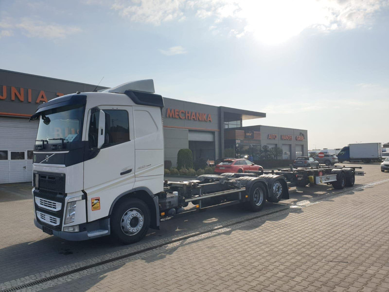 Volvo FH 460 EURO 6 BDF SWAP CHASSIS + TRAILER FLIEGL TWP180 - Шаси кабина: снимка 1 Volvo FH 460 EURO 6 BDF SWAP CHASSIS + TRAILER FLIEGL TWP180 - Шаси кабина: снимка 1