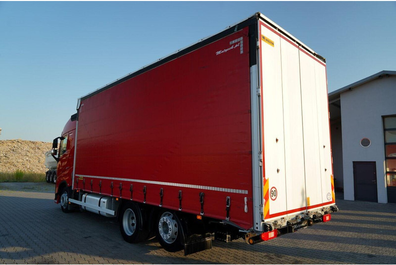 Volvo FH 460 / FIRANKA / 6x2 / PODNOSZONY DACH / I-PARK COOL / OŚ PODN - Камион с брезент: снимка 5 Volvo FH 460 / FIRANKA / 6x2 / PODNOSZONY DACH / I-PARK COOL / OŚ PODN - Камион с брезент: снимка 5