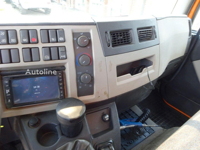 Самосвал камион Volvo FL 280 - 3 way tipper: снимка 12 Самосвал камион Volvo FL 280 - 3 way tipper: снимка 12
