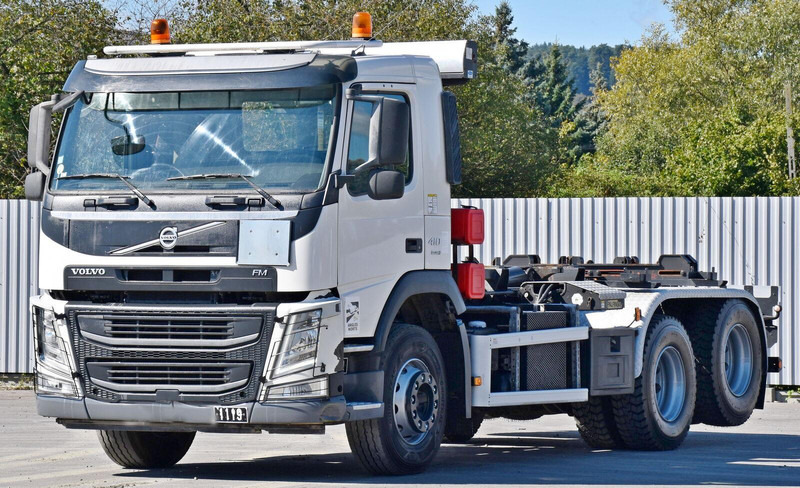 Volvo FM 410 * Abrollkipper * TOPZUSTAND / 6x4 - Мултилифт с кука камион: снимка 4 Volvo FM 410 * Abrollkipper * TOPZUSTAND / 6x4 - Мултилифт с кука камион: снимка 4