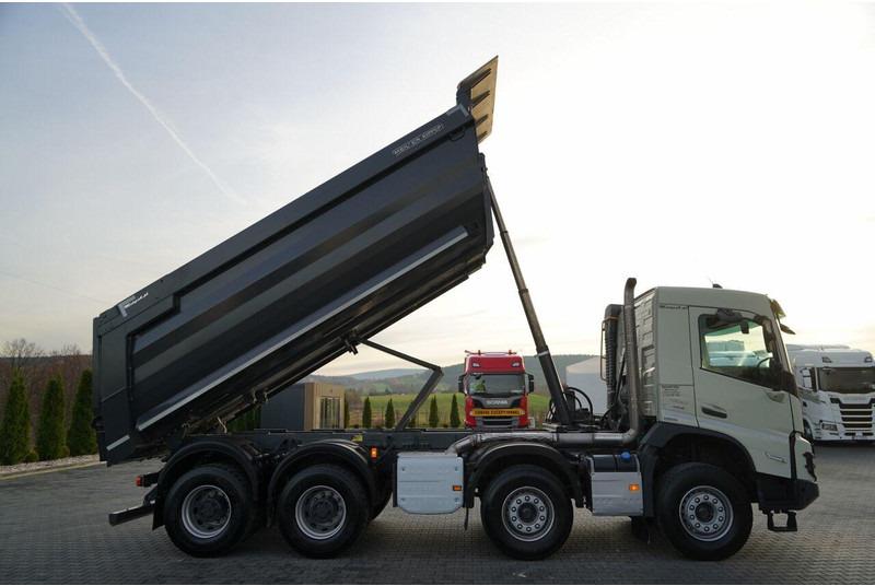 Volvo FMX 460 / 8x4 / WYWROTKA TYLNOZSYPOWA / MEILLER KIPPER / EURO 6 - Самосвал камион: снимка 5 Volvo FMX 460 / 8x4 / WYWROTKA TYLNOZSYPOWA / MEILLER KIPPER / EURO 6 - Самосвал камион: снимка 5