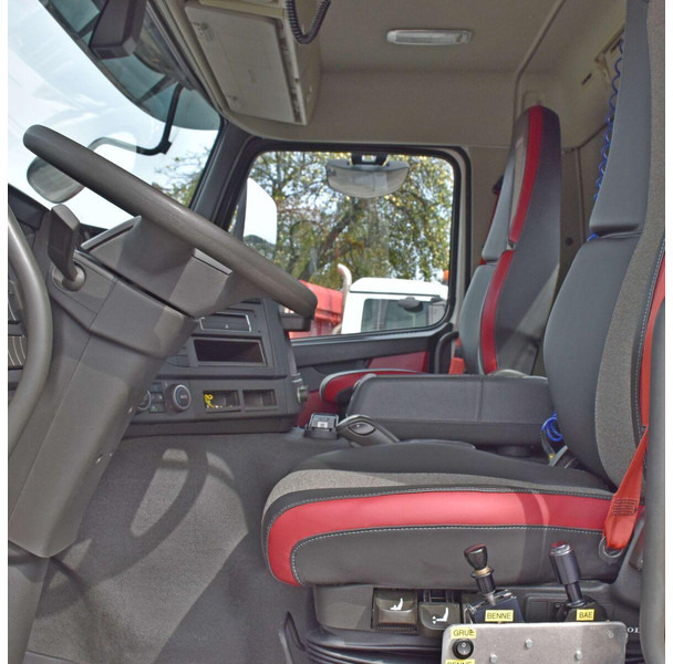 Самосвал камион, Камион с кран Volvo FMX 460: снимка 9 Самосвал камион, Камион с кран Volvo FMX 460: снимка 9