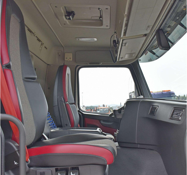 Самосвал камион, Камион с кран Volvo FMX 460: снимка 11 Самосвал камион, Камион с кран Volvo FMX 460: снимка 11