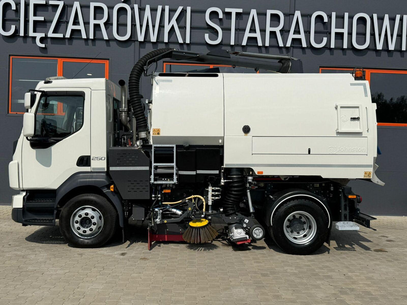 Volvo VOLVO FL 15.250 Euro 6 // zamiatarka dwustronna JOHNSTON VT652 - Мотометачна машина: снимка 2 Volvo VOLVO FL 15.250 Euro 6 // zamiatarka dwustronna JOHNSTON VT652 - Мотометачна машина: снимка 2