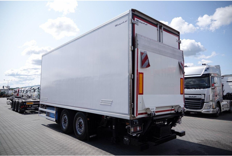 Wielton PRZYCZEPA CHŁODNIA / IGLOOCAR / THERMO KING - FRIGOBLOCK / WINDA - Рефрижератор ремарке: снимка 3 Wielton PRZYCZEPA CHŁODNIA / IGLOOCAR / THERMO KING - FRIGOBLOCK / WINDA - Рефрижератор ремарке: снимка 3