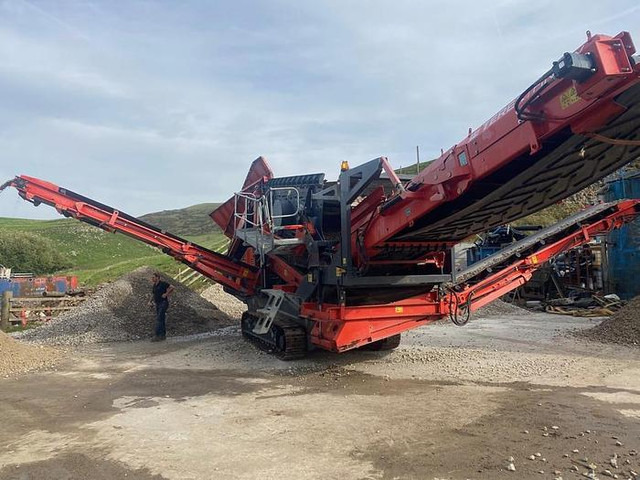 Finlay 873 Spalek - Пресевна инсталация: снимка 2 Finlay 873 Spalek - Пресевна инсталация: снимка 2