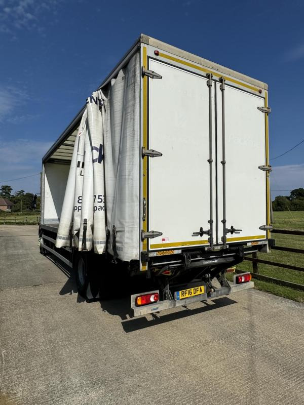 DAF FA CF 250 18 Ton Curtainsider - Камион с брезент: снимка 3 DAF FA CF 250 18 Ton Curtainsider - Камион с брезент: снимка 3