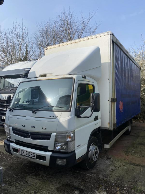 Mitsubishi Canter 7C18 7.5 Ton 18 ft Curtainsider - Камион с брезент: снимка 2 Mitsubishi Canter 7C18 7.5 Ton 18 ft Curtainsider - Камион с брезент: снимка 2