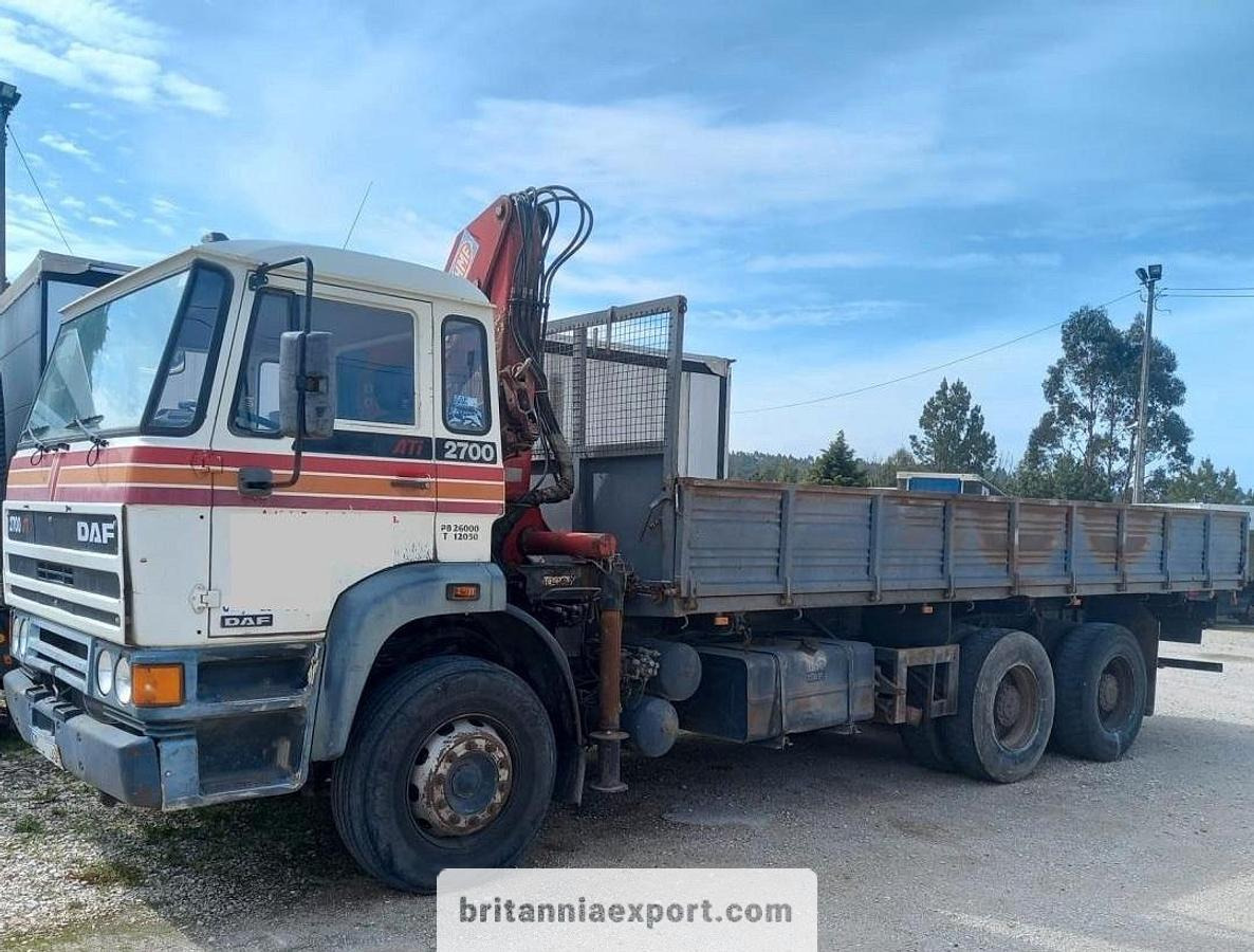 DAF 2700 ATI 6x4 26 Ton Sideways Tipper with HMF 820 Crane | Export Ready. - Самосвал камион, Камион с кран: снимка 3 DAF 2700 ATI 6x4 26 Ton Sideways Tipper with HMF 820 Crane | Export Ready. - Самосвал камион, Камион с кран: снимка 3