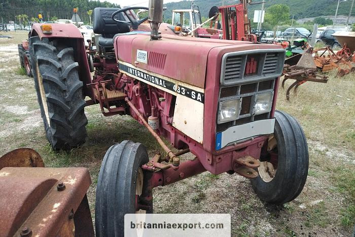 INTERNATIONAL 433 SA Farm Tractor | 2.5L Diesel | 4x2 | Brand New Tyres - Трактор: снимка 2 INTERNATIONAL 433 SA Farm Tractor | 2.5L Diesel | 4x2 | Brand New Tyres - Трактор: снимка 2