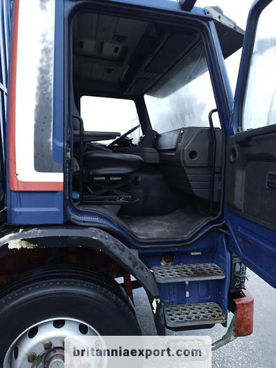 Камион с брезент SCANIA P 93M 250 | 6X2 8 tyres | Manual injector pump |: снимка 12