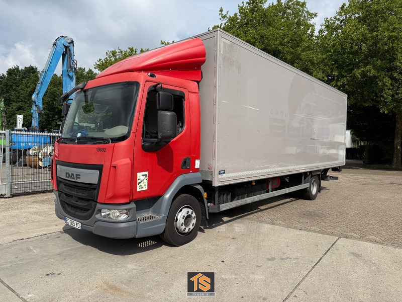 DAF LF 220 12 TON - LADEBORDWAND - TOP TRUCK - Камион фургон: снимка 1 DAF LF 220 12 TON - LADEBORDWAND - TOP TRUCK - Камион фургон: снимка 1