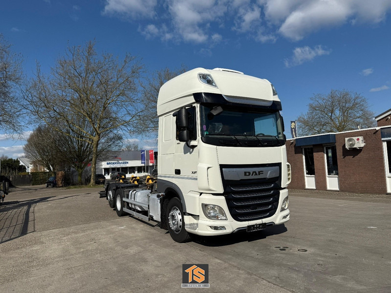 DAF XF 480 FAN SSC - LBW - RETARDER - BDF - KLIMA - GERMAN TRUCK - TOP! - Контейнеровоз/ Сменна каросерия камион: снимка 2 DAF XF 480 FAN SSC - LBW - RETARDER - BDF - KLIMA - GERMAN TRUCK - TOP! - Контейнеровоз/ Сменна каросерия камион: снимка 2