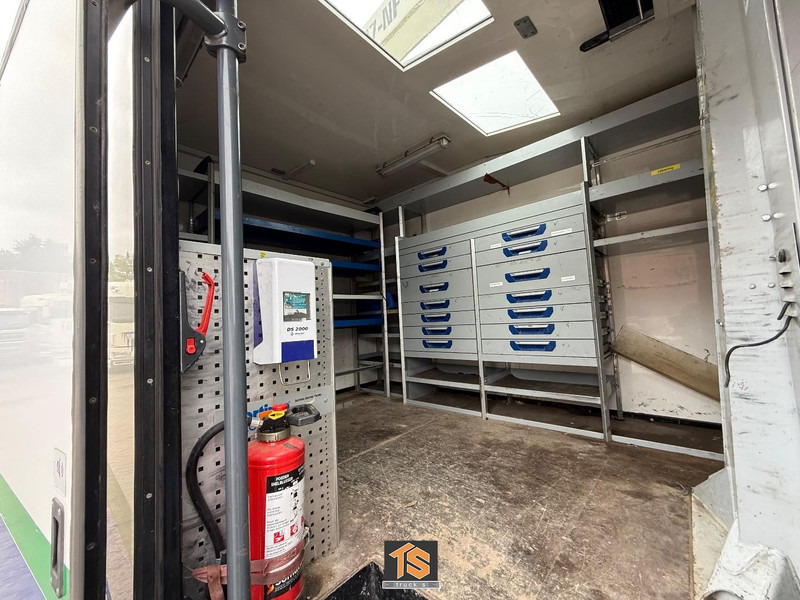 MAN TGL 12.210 EURO 5 - MANUAL - VERSALIFT VST-237-NF HEIGHT 14 M - BELGIUM TRUCK - TOP! - Камион, Камион с кран: снимка 3 MAN TGL 12.210 EURO 5 - MANUAL - VERSALIFT VST-237-NF HEIGHT 14 M - BELGIUM TRUCK - TOP! - Камион, Камион с кран: снимка 3