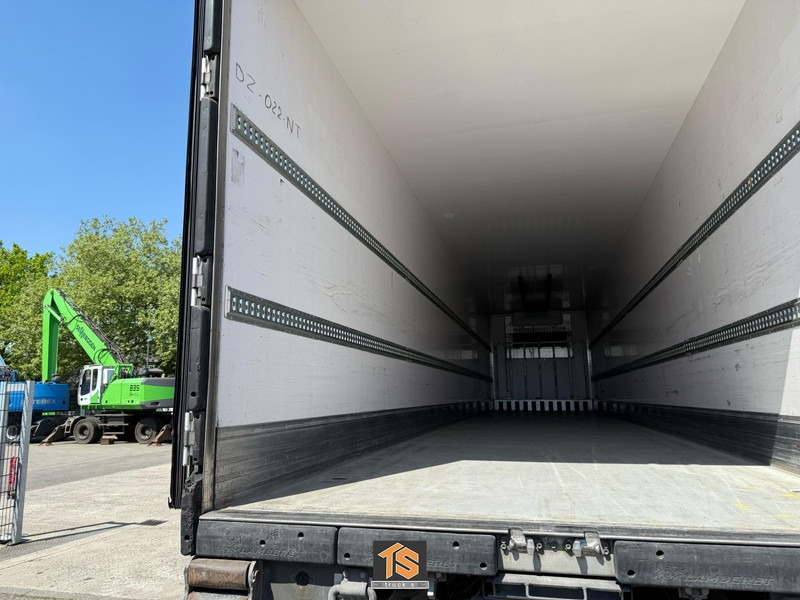 Рефрижератор полуремарке LAMBERET LVF S 3F KOELER/REEFER/KUHLKOFFER - CARRIER VECTOR 1550 - APK/TUV 01/2026 - TOP!: снимка 9