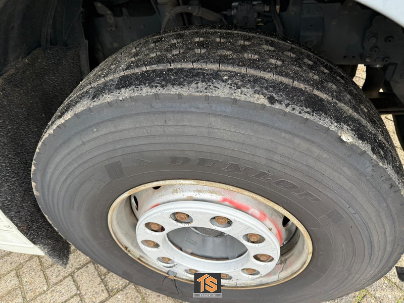 DAF FT XF 460 SSC RETARDER - KLIMA - NEW TACHO - NEW TIRES - BELGIUM TOP - Влекач: снимка 4 DAF FT XF 460 SSC RETARDER - KLIMA - NEW TACHO - NEW TIRES - BELGIUM TOP - Влекач: снимка 4