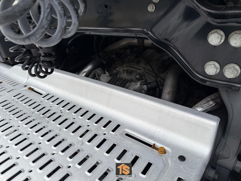 DAF FT XF 460 SSC RETARDER - KLIMA - NEW TACHO - NEW TIRES - BELGIUM TOP - Влекач: снимка 5 DAF FT XF 460 SSC RETARDER - KLIMA - NEW TACHO - NEW TIRES - BELGIUM TOP - Влекач: снимка 5