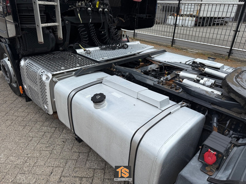 Влекач Iveco AS 460 Mega EURO 6 - AUTOMATIC - 2 TANKS - HEBESATTEL/HEFSCHOTEL/LIFTING FIFTH WHEEL: снимка 11