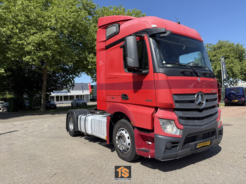 Mercedes-Benz ACTROS 19.36 - AUTOMATIC - NL TOP TRUCK - TUV 1/26 - Влекач: снимка 2 Mercedes-Benz ACTROS 19.36 - AUTOMATIC - NL TOP TRUCK - TUV 1/26 - Влекач: снимка 2