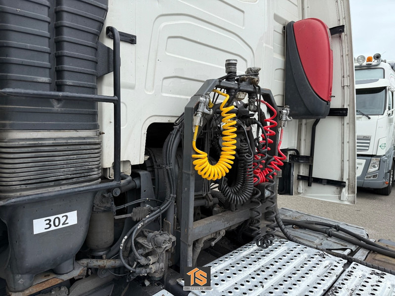 Влекач Volvo FH EURO 6 - AUTOMATIC - HYDRAULICS - NL TRUCK - APK/TUV 09/2025 - NEW TACHO - TOP!: снимка 9