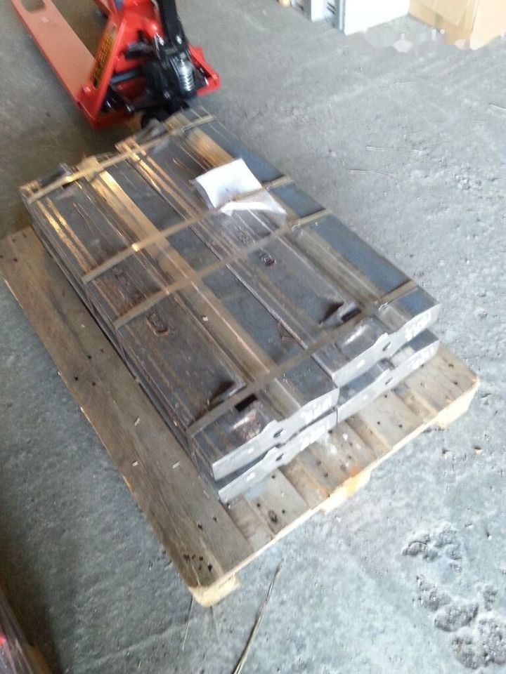 HARTL , NORDBERG for METSO udarne grede crusher - Гумени/ Метални вериги за Трошачка: снимка 4 HARTL , NORDBERG for METSO udarne grede crusher - Гумени/ Метални вериги за Трошачка: снимка 4