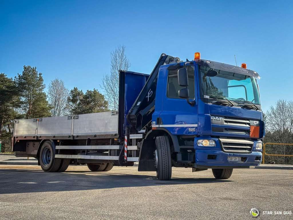 DAF CF 65 4x2 HIAB 144 E-3 HDS Crane Euro 5 - Камион с кран: снимка 2 DAF CF 65 4x2 HIAB 144 E-3 HDS Crane Euro 5 - Камион с кран: снимка 2