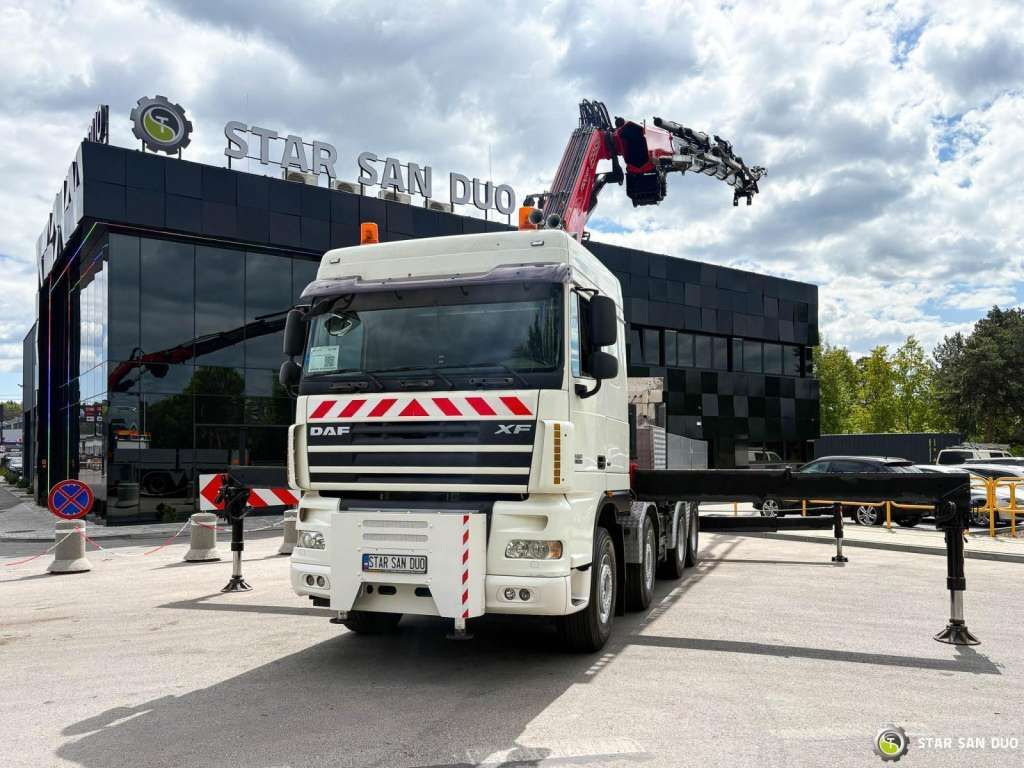 DAF XF 105.510 8x4 FASSI F800 XP Crane Fifth wheel - Камион с кран: снимка 5 DAF XF 105.510 8x4 FASSI F800 XP Crane Fifth wheel - Камион с кран: снимка 5