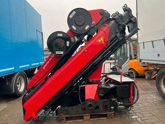 HMF 2120 K4 2014 CRANE KRAN REMOTE CONTROL - Кран за камион: снимка 1 HMF 2120 K4 2014 CRANE KRAN REMOTE CONTROL - Кран за камион: снимка 1
