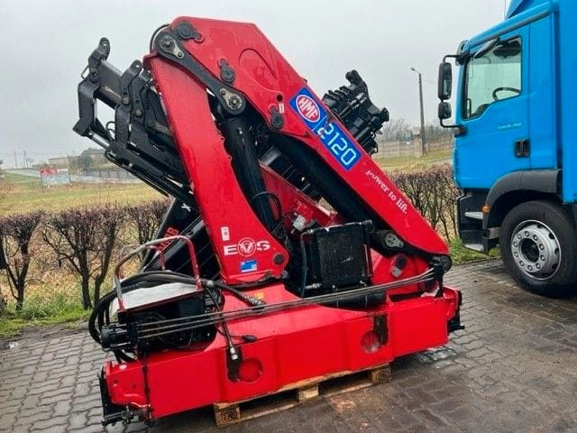 HMF 2120 K4 2014 CRANE KRAN REMOTE CONTROL - Кран за камион: снимка 2 HMF 2120 K4 2014 CRANE KRAN REMOTE CONTROL - Кран за камион: снимка 2
