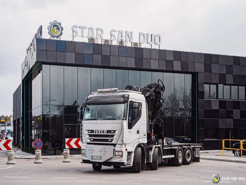 Iveco STRALIS AS320S50Y 8x2 HMF 8520-0K6 FLY JIB Winc - Камион с кран: снимка 5 Iveco STRALIS AS320S50Y 8x2 HMF 8520-0K6 FLY JIB Winc - Камион с кран: снимка 5