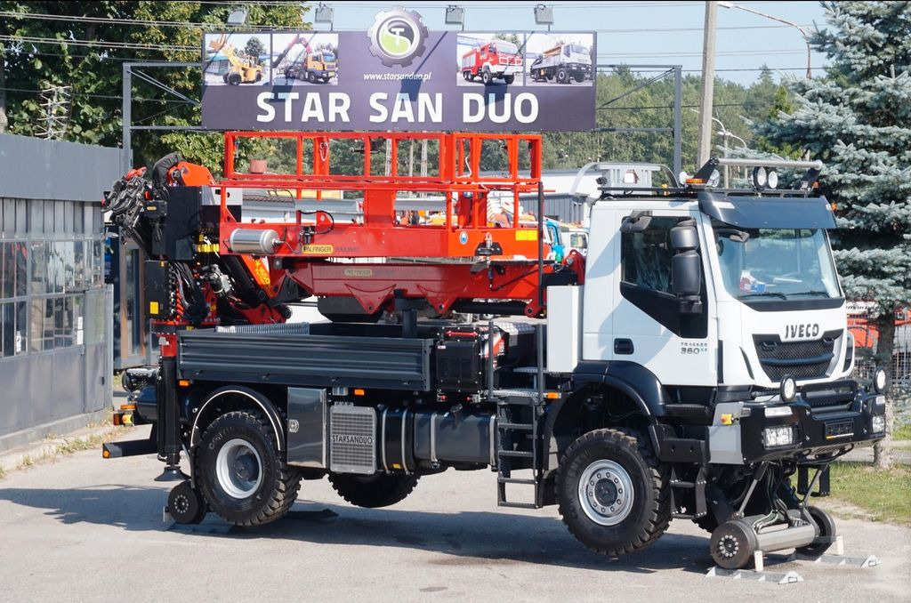 Iveco TRAKER 4x4 RAIL ROAD PALFINGER SCHIENEN TWO WAY - Автовишка: снимка 2 Iveco TRAKER 4x4 RAIL ROAD PALFINGER SCHIENEN TWO WAY - Автовишка: снимка 2