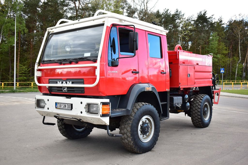 Пожарна кола MAN LE 18.220 4x4 FIRETRUCK FEURWEHR !!!: снимка 18