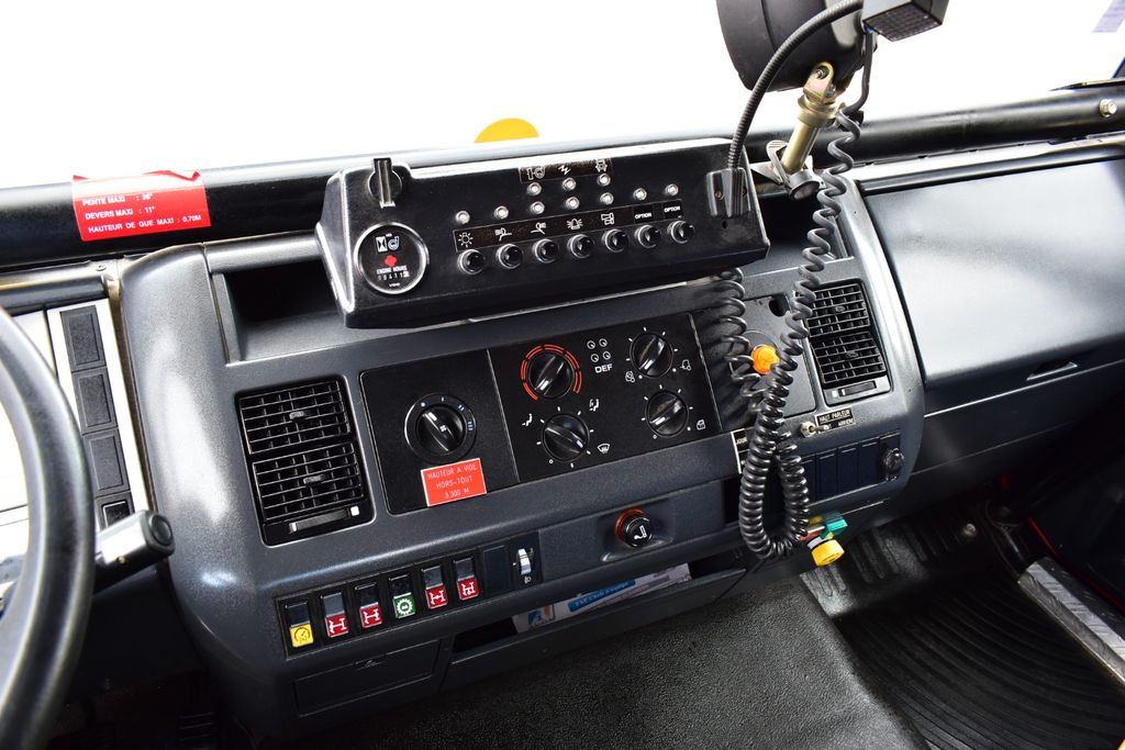 Пожарна кола MAN LE 18.220 4x4 FIRETRUCK FEURWEHR !!!: снимка 25