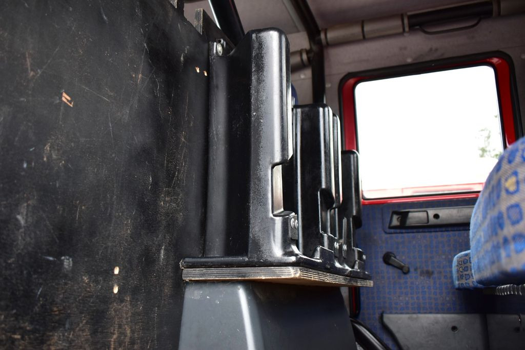 Пожарна кола MAN LE 18.220 4x4 FIRETRUCK FEURWEHR !!!: снимка 21