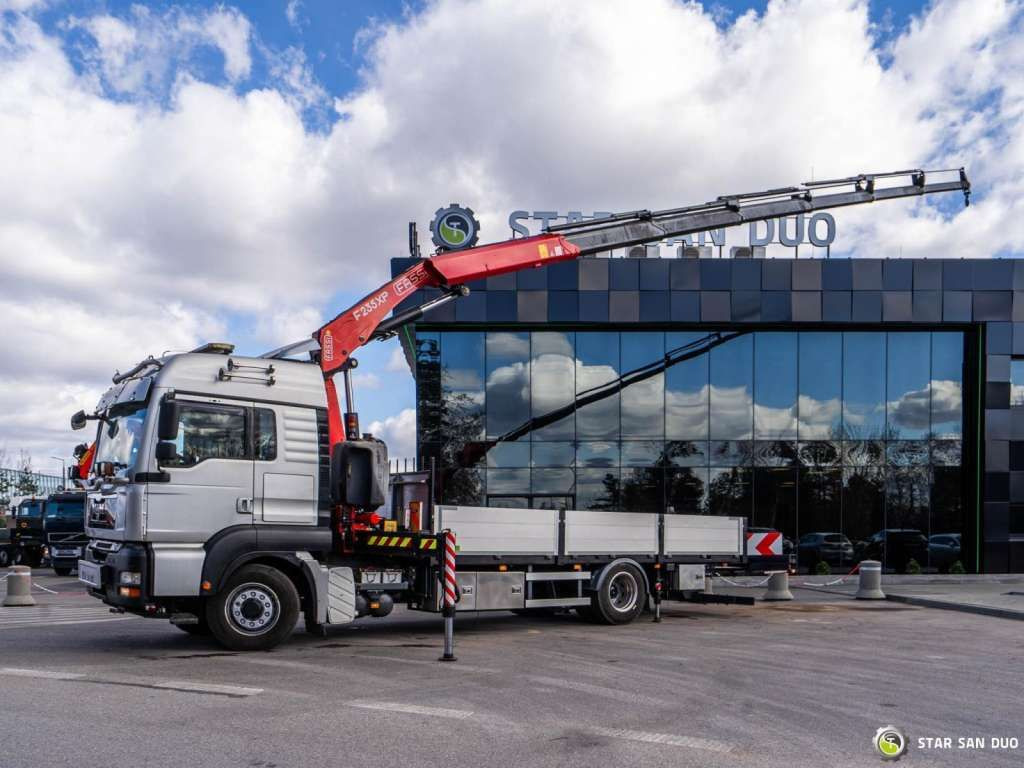 MAN TGA 18.350 4x4 Fassi F235 Crane Kran - Камион с кран: снимка 2 MAN TGA 18.350 4x4 Fassi F235 Crane Kran - Камион с кран: снимка 2