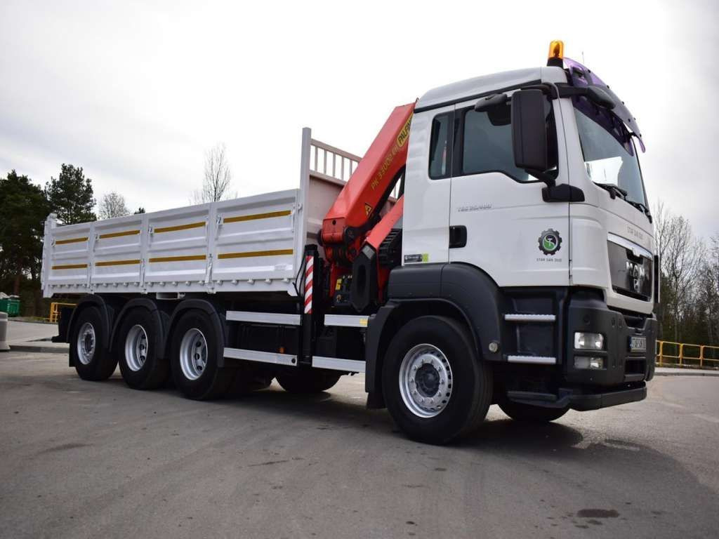 MAN TGS 35.400 8X4 PALFINGER PK 33002 CRANE KIPPER - Камион с кран: снимка 3 MAN TGS 35.400 8X4 PALFINGER PK 33002 CRANE KIPPER - Камион с кран: снимка 3