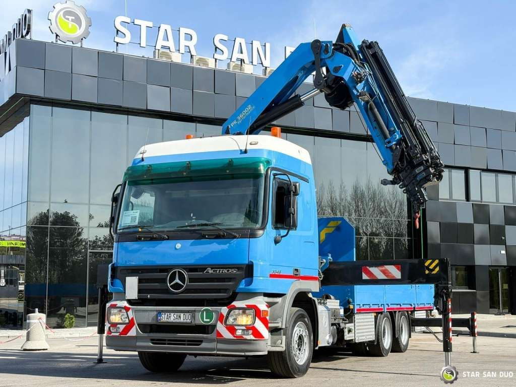 Mercedes-Benz ACTROS 2646L 6x4 PALFINGER 36002 Crane Winch - Камион с кран: снимка 3 Mercedes-Benz ACTROS 2646L 6x4 PALFINGER 36002 Crane Winch - Камион с кран: снимка 3
