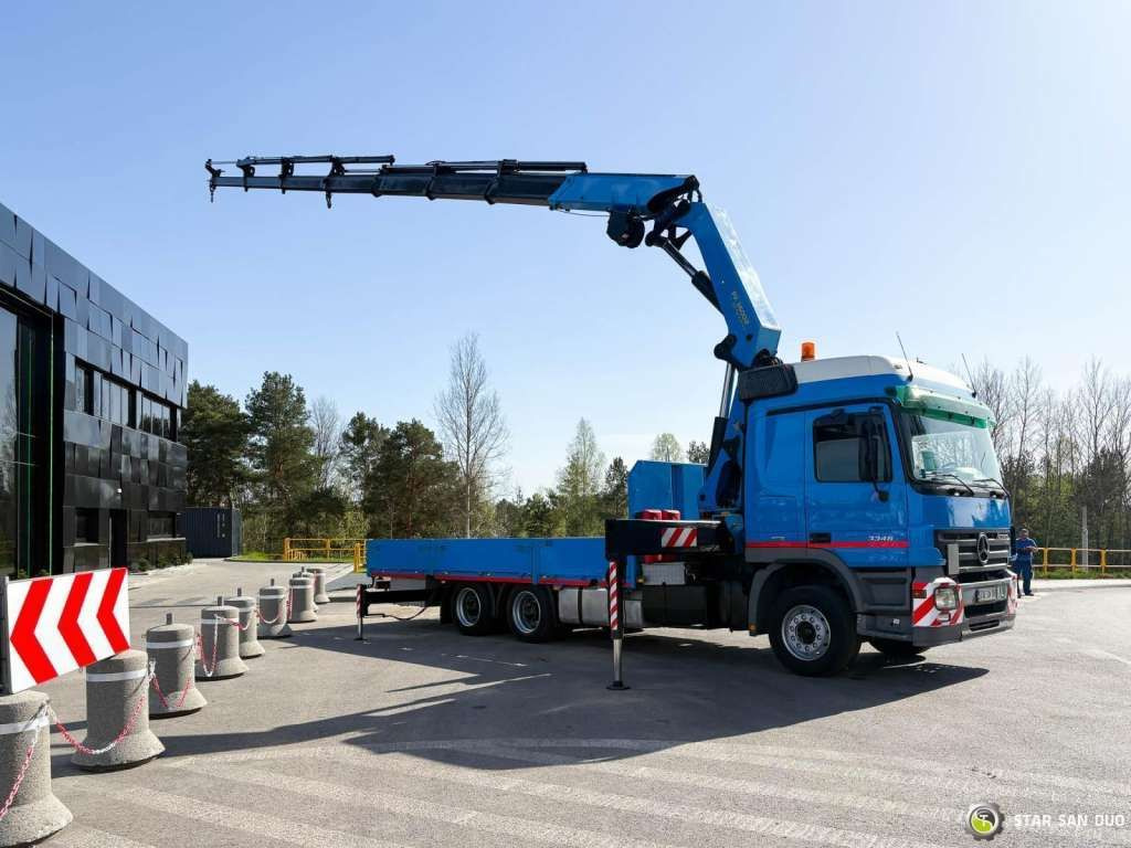 Mercedes-Benz ACTROS 2646L 6x4 PALFINGER 36002 Crane Winch - Камион с кран: снимка 4 Mercedes-Benz ACTROS 2646L 6x4 PALFINGER 36002 Crane Winch - Камион с кран: снимка 4