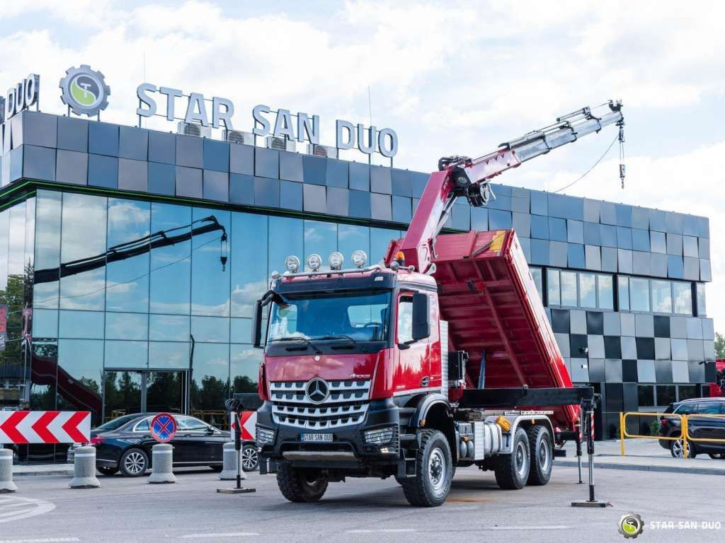 Mercedes-Benz AROCS 3345 6x6 HMF 3220 Winch Crane tipper - Камион с кран: снимка 1 Mercedes-Benz AROCS 3345 6x6 HMF 3220 Winch Crane tipper - Камион с кран: снимка 1